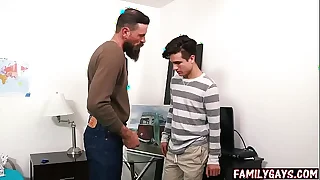 Facetiousmater shows gay stepson how in the world at hand story condoms